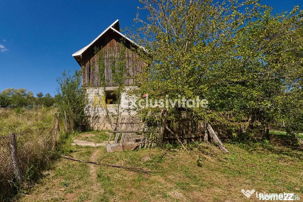 Teren intravilan de vanzare – Curtea de Arges, Str. Valea Doamnei - Curtea De Arges (Arges)