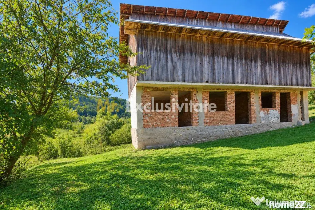 Teren intravilan de vanzare – Curtea de Arges, Str. Valea Doamnei - Curtea De Arges (Arges)