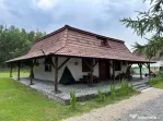 Cabana cu piscina - Lacul Surduc