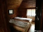 Cabana cu piscina - Lacul Surduc