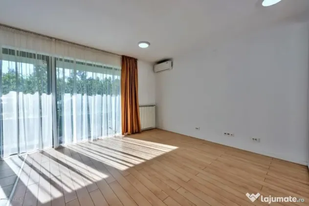 Garsoniera cu curte individuala in Poseidon Residence - Bucuresti (Bucuresti-Ilfov)