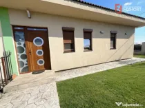 Casa individuala cu 3 camere, zona Mosnita Noua