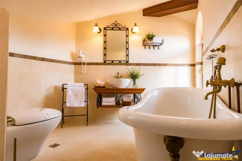 Resort montan cu: restaurant, wellness, 4.300mp teren, 5 min - Brasov (Brasov)
