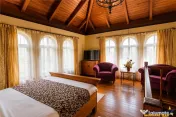 Resort montan cu: restaurant, wellness, 4.300mp teren, 5 min 