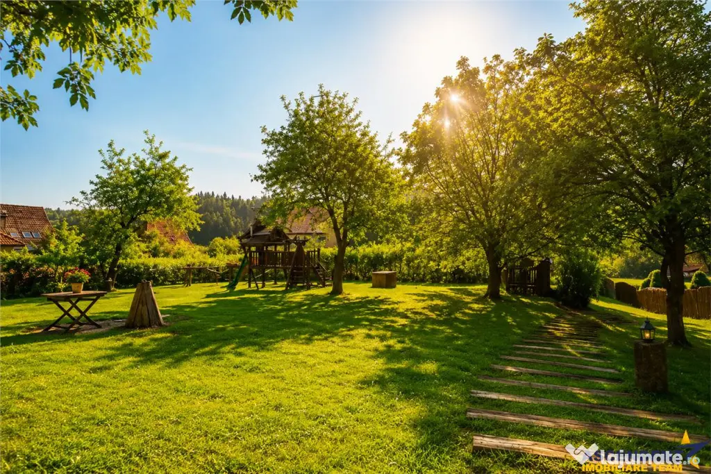 Resort montan cu: restaurant, wellness, 4.300mp teren, 5 min - Brasov (Brasov)