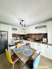 Casa individuala 4 Camere Ghimbav de vanzare
