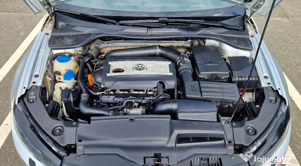 Volkswagen Scirocco 2.0 TSI 200CP DSG 6 - Bucuresti (Bucuresti-Ilfov)