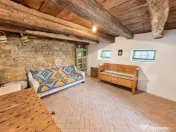 Gospodarie traditionala transilvaneana cu teren de 5.032 mp 