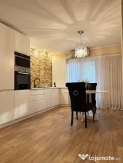 Apartament Faleză Nord-vedere la mare 