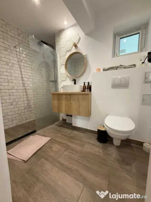 Apartament 3 camere 94 mp str Valeni Central Ploiești - Ploiesti (Prahova)