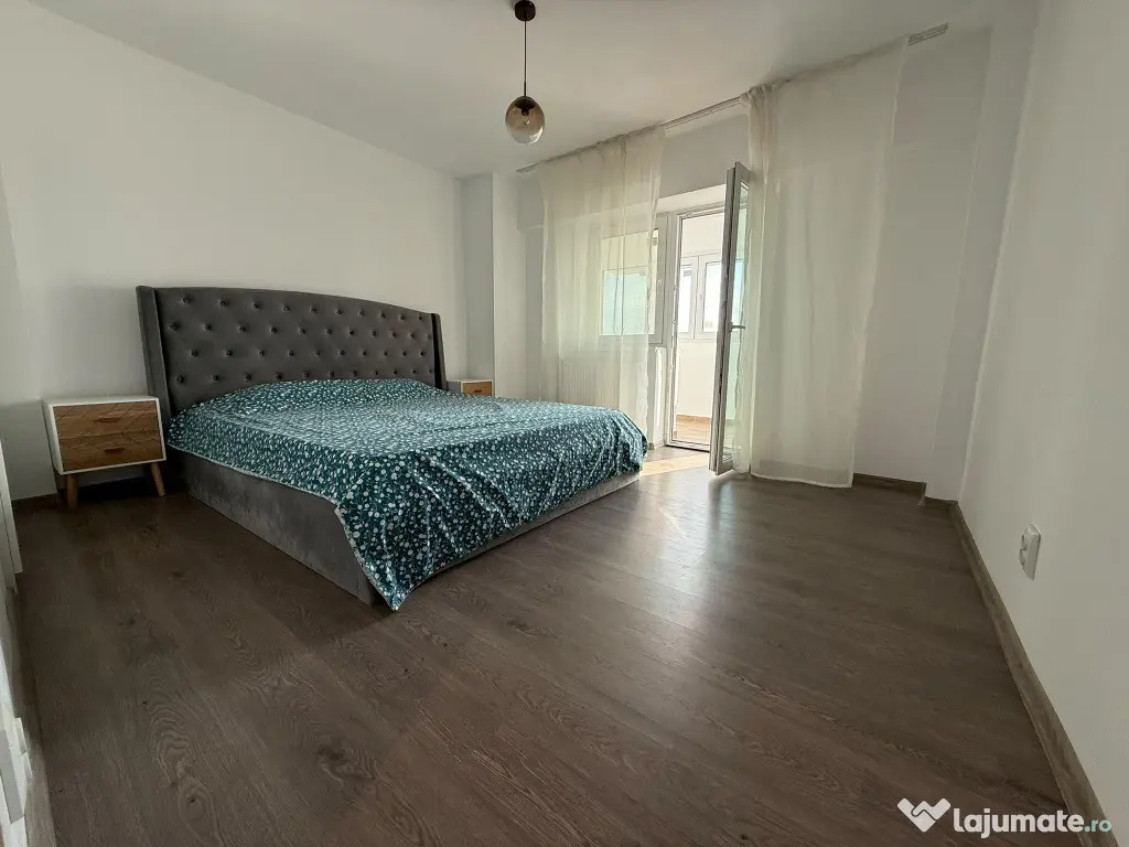 Apartament 3 camere 94 mp str Valeni Central Ploiești - Ploiesti (Prahova)