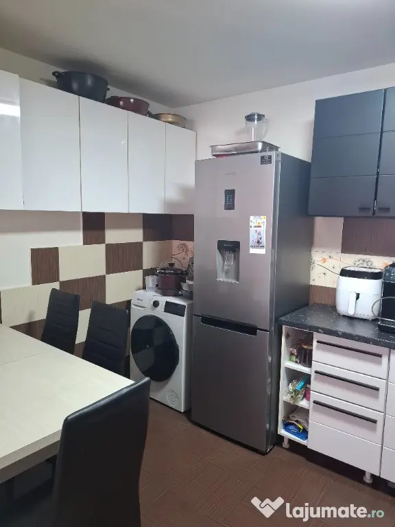 Vand casa impecabila - Orastie (Hunedoara)