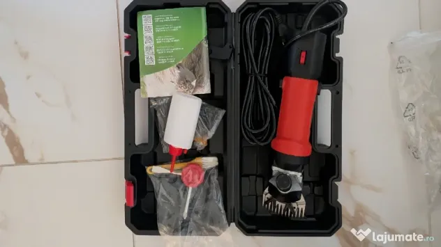 Aparat electric de tuns oi / câini mari PAT JUUMG 1000W - NOU, 6 viteze, 2 lame