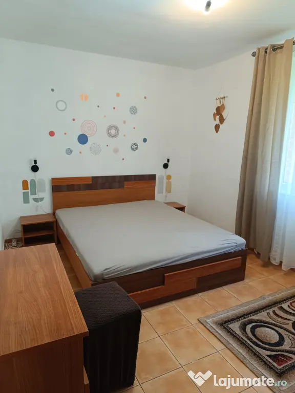 Inchiriez Ap 3 Cam Kaufland-Obor langa Bis Sf Dtru Renovat Mobilat Utilat