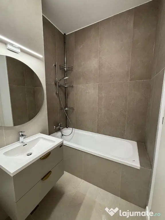 Apartament 3 camere complet nou - Ploiesti (Prahova)