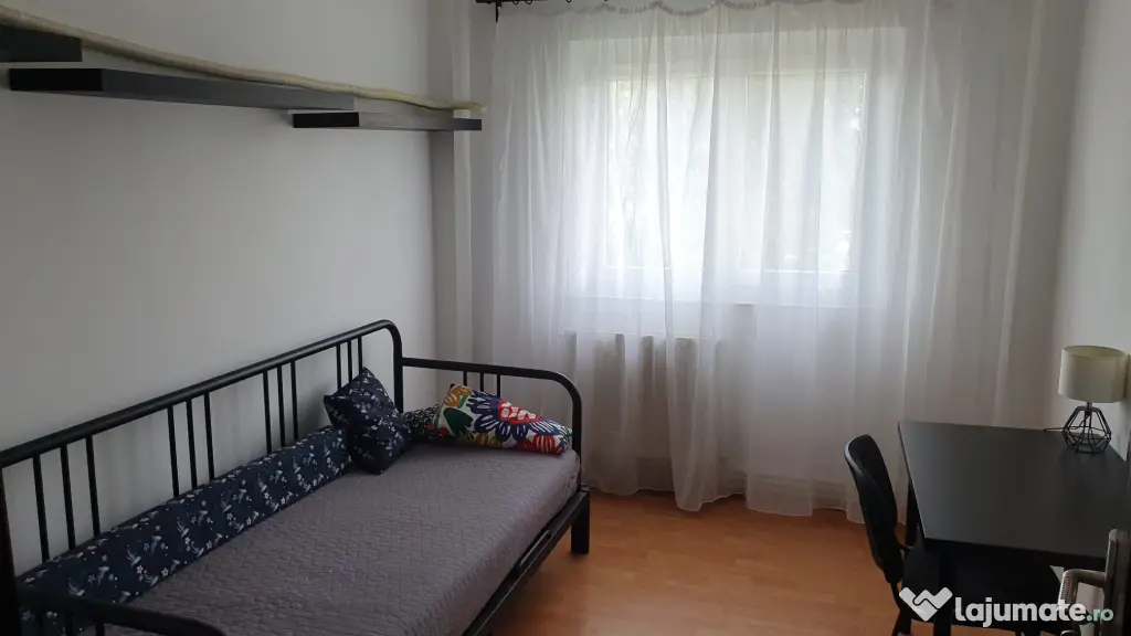 Apartament 3 camere Măgurele Central | Parcare inclusă, 2 băi, Centrală smart