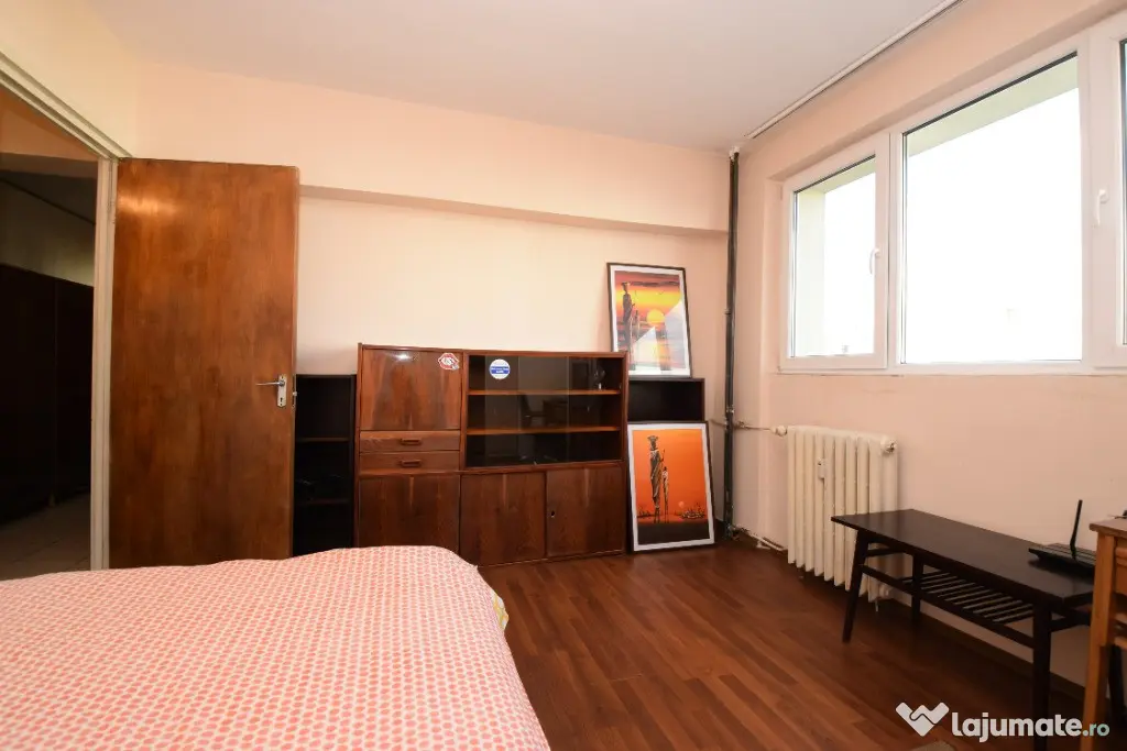 3 camere decomandat, 74 mp, metrou 1 Decembrie 1918 - Bucuresti (Bucuresti-Ilfov)