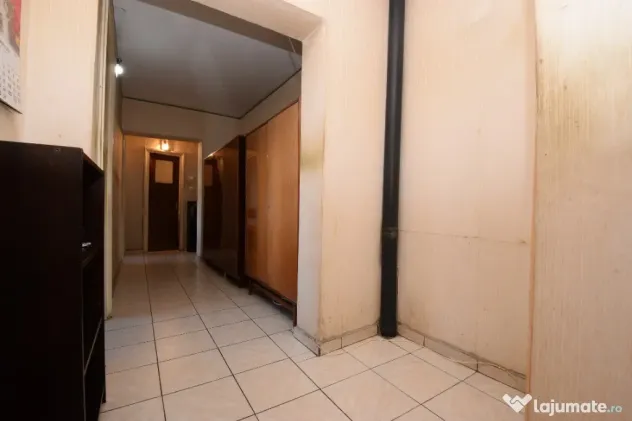 3 camere decomandat, 74 mp, metrou 1 Decembrie 1918 - Bucuresti (Bucuresti-Ilfov)