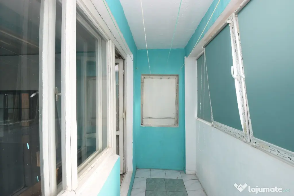 3 camere decomandat, 74 mp, metrou 1 Decembrie 1918 - Bucuresti (Bucuresti-Ilfov)