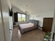 Apartament cu 3 camere in Floresti zona Tauti 