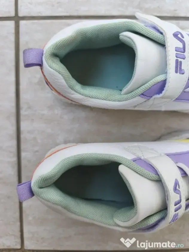Adidași Fila - Mărime 35 - Stare buna,cu mici semne de uzura