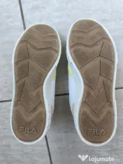 Adidași Fila - Mărime 35 - Stare buna,cu mici semne de uzura 
