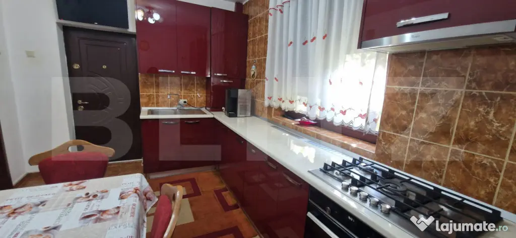 Vila spatioasa P+1, 270mp utili, 741 mp teren, Catargiu - Craiova (Dolj)