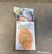 Figurină pluș Labubu – cutie surpriză – NOUĂ 