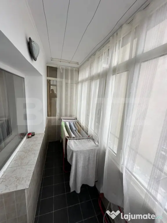 Apartament 4 camere, 2 bai, 78,59 mp, decomandat, zona Obcin - Suceava (Suceava)