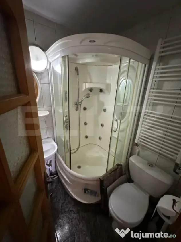 Apartament 4 camere, 2 bai, 78,59 mp, decomandat, zona Obcin - Suceava (Suceava)