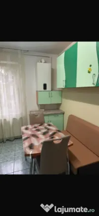 Dau in chirie apartament cu 2 camere Aleea Covasna, Targu Mures
