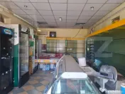 Spatiu Comercial de inchiriat (fost magazin alimentar) 