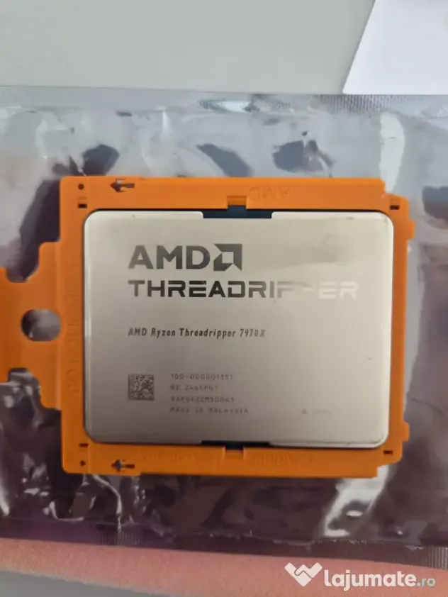 Procesor AMD Ryzen Threadripper 7970X