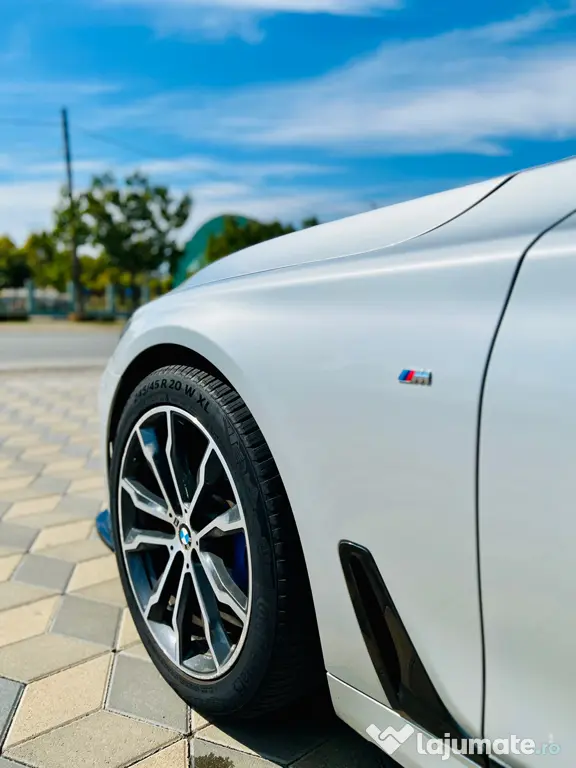 BMW Seria 7 Long 730d M Paket | 2018 | Carbon Core