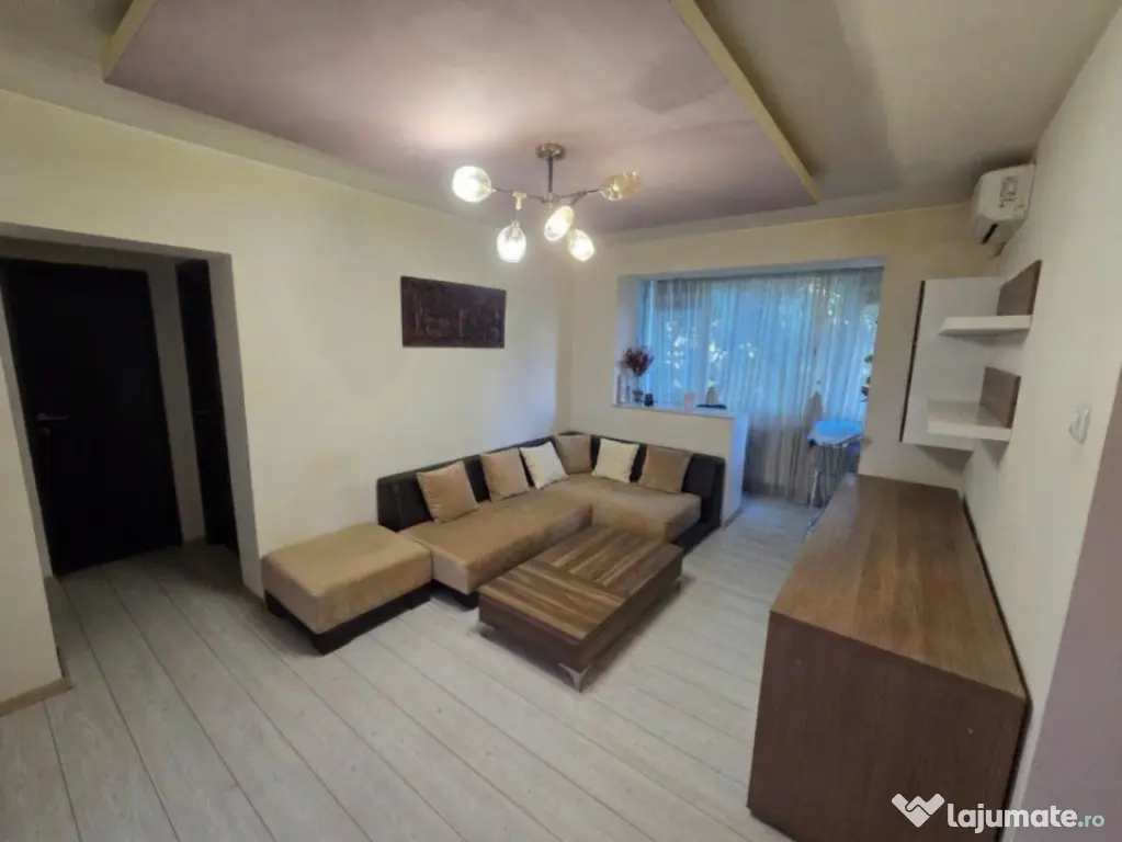 Apartament 3 camere de vânzare în zona Dacia – etaj inte - Constanta (Constanta)