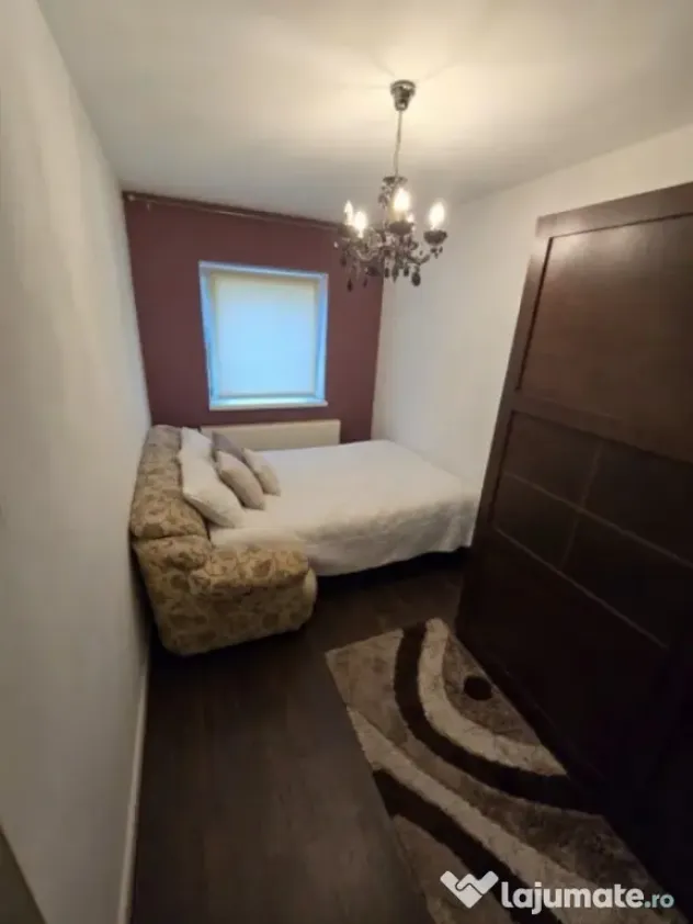 Apartament 3 camere de vânzare în zona Dacia – etaj inte - Constanta (Constanta)
