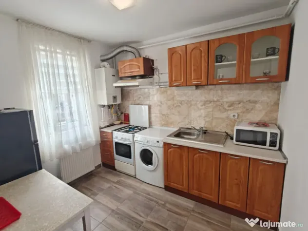 Apartament cu o camera, renovat, parcare, zona Cetatii - Floresti (Cluj)