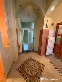 Apartament la casa ultracentral str. Eminescu 