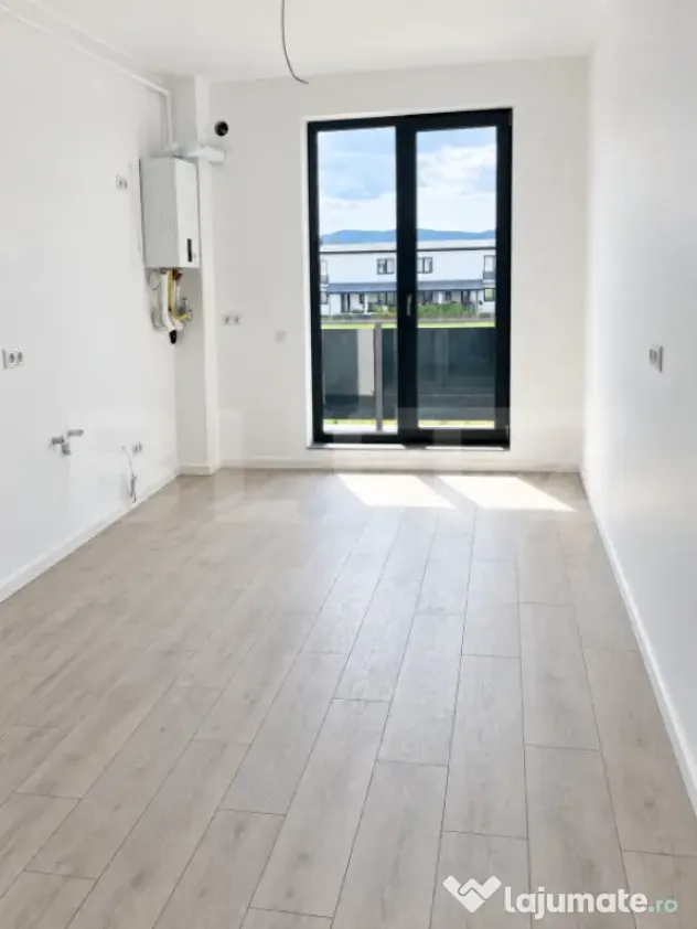 Apartament 3 camere, 64,5 mp + terasă, Zona de Sud, finisaj - Bistrita (Bistrita-Nasaud)