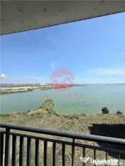 Apartament La Cheie in Complex Rezidential pe Lacul Siutghio 
