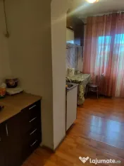 Aartament decomandata, 48 mp utili, zona Rovine 