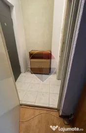 Garsoniera de vânzare 