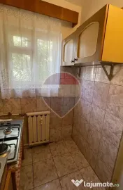Garsoniera de vânzare 