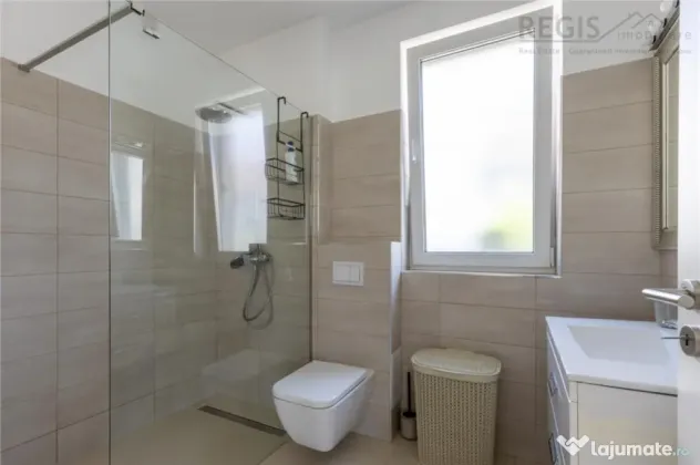 Casa de inchiriat cu 3 Dormitoare | Curte si Terasa | Brasov - Brasov (Brasov)