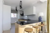 Casa de inchiriat cu 3 Dormitoare | Curte si Terasa | Brasov 