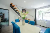 Vânzare apartament 4 camere, acces auto - parcare, Central - Cuza Vodă 
