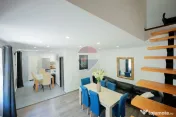 Vânzare apartament 4 camere, acces auto - parcare, Central - Cuza Vodă 