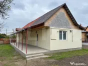 Vand casa individuala - 70 mp utili cu teren cu 400 mp - Mur