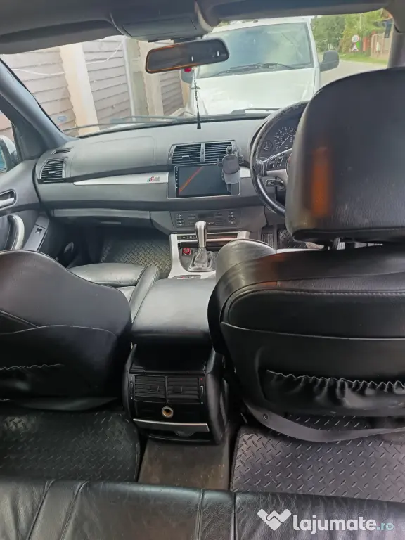 Vând BMW seria x5