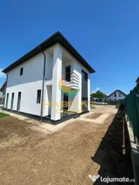 Vila individuala langa lac / 4 camere / com. Berceni